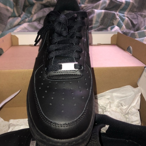 Air Force 1’s - Picture 2 of 2